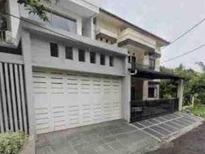 Dijual Rumah Jl. Gayungsari Barat, Kel. Gayungan, Kec. Gayungan, Surabaya lokasi di Surabaya Kota, tersedia melalui melalui situs Olx