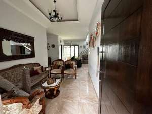 Dijual Rumah Kencana Loka BSD Semi Furnished lokasi di Tangerang Selatan Kota, tersedia melalui melalui situs Olx
