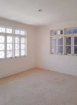 Dijual Rumah Klasik Bagus Siap Huni di Kalibata, Pancoran lokasi di Jakarta Selatan, tersedia melalui melalui situs Olx