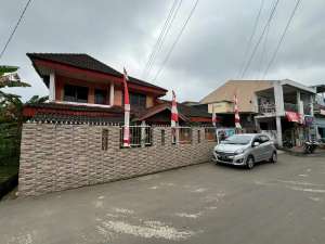 DIJUAL RUMAH KOMPLEK DEMANG HILL DEMANG LEBAR DAUN PALEMBANG lokasi di Palembang Kota, tersedia melalui melalui situs Olx