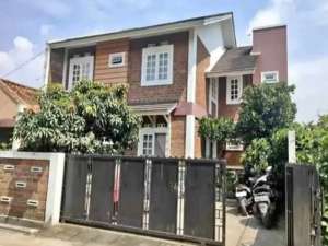 Dijual Rumah Kos Dekat Telkom University Bojongsoang Bandung lokasi di Bandung Kab., tersedia melalui melalui situs Olx