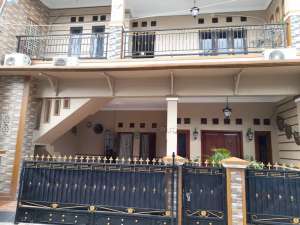 Dijual Rumah Kost di Taman Galaxy Bekasi lokasi di Bekasi Kota, tersedia melalui melalui situs Olx