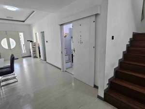 Dijual rumah laguna Pakuwon model american classic lokasi di Surabaya Kota, tersedia melalui melalui situs Olx