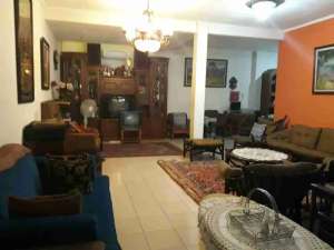 Dijual Rumah Lama Terawat di Pejompongan Jakarta Pusat lokasi di Jakarta Pusat, tersedia melalui melalui situs Olx