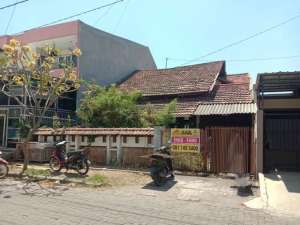 Dijual Rumah Lokasi Strategis Di Jl. Permata Biru Semarang lokasi di Semarang Kota, tersedia melalui melalui situs Olx