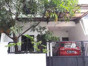 DIJUAL RUMAH LOKASI STRATEGIS TANJUNG DUREN JALAN UTAMA lokasi di Jakarta Barat, tersedia melalui melalui situs Olx