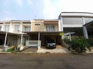 Dijual Rumah Luas Town House Mewah Dekat Jaksel MRT lokasi di Tangerang Selatan Kota, tersedia melalui melalui situs Olx