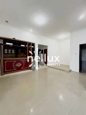 Dijual Rumah Lux di Batununggal Bandung lokasi di Bandung Kota, tersedia melalui melalui situs Olx