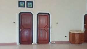 Dijual rumah mewah 856912 di Demang Pinggir jalan aspal Palembang lokasi di Palembang Kota, tersedia melalui melalui situs Olx