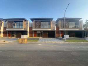 DIJUAL RUMAH MEWAH CITRALAND CELEBES MAKASSAR lokasi di Makassar Kota, tersedia melalui melalui situs Olx