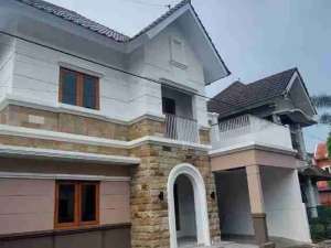 DIJUAL RUMAH MEWAH DALAM PERUMAHAN BUMI SETURAN CATURTUNGGAL DEPOK SLEMAN lokasi di Sleman Kab., tersedia melalui melalui situs Olx