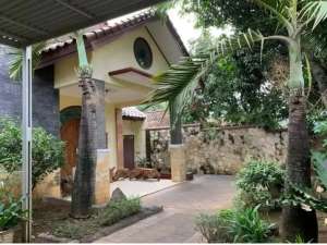 Dijual rumah mewah dan sangat luas di Ungaran lokasi di Semarang Kab., tersedia melalui melalui situs Olx