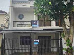Dijual rumah mewah harga murah dari pasaran lokasi nyamanstrategis. VIA LELANG lokasi di Tangerang Kota, tersedia melalui melalui situs Olx