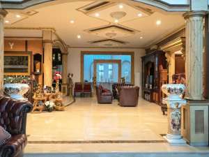 Dijual Rumah Mewah Mediterania PIK LT 469 Full Furnished Garasi 4 Mobil Depan Taman lokasi di Jakarta Utara, tersedia melalui melalui situs Olx