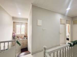 DIJUAL RUMAH MEWAHTAMAN HIMALAYA, LIPPO KARAWACIDIJUAL RUMAH MEWAH lokasi di Tangerang Kab., tersedia melalui melalui situs Olx