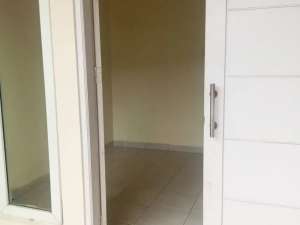 Dijual rumah minimalis siaphuni di Perumahan Violet Garden Bekasi lokasi di Bekasi Kota, tersedia melalui melalui situs Olx