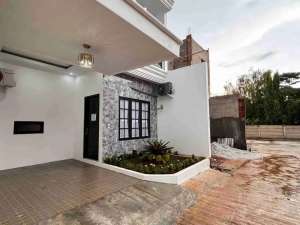 Dijual Rumah Mmewah di Cibubur Dekat LRT Cibubur dan Tol Cibubur lokasi di Depok Kota, tersedia melalui melalui situs Olx