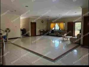 DIJUAL RUMAH MUARA KARANG HOEK lokasi di Jakarta Utara, tersedia melalui melalui situs Olx