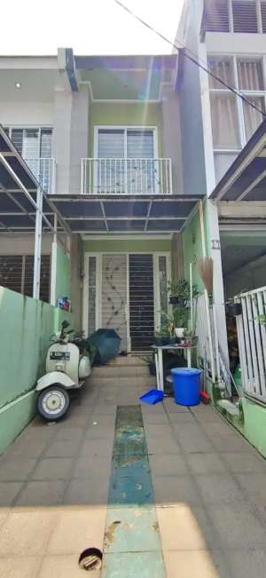 dijual Rumah mungil dekat Mrt lokasi di Jakarta Selatan, tersedia melalui melalui situs Olx