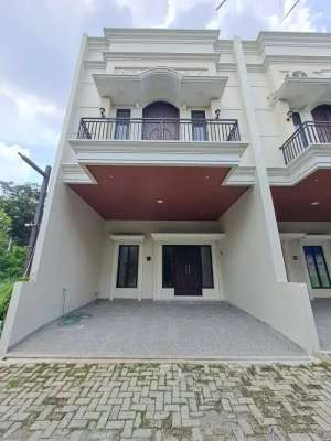 Dijual Rumah Murah Dan Siap Huni Di Ciganjur Jagakarsa lokasi di Jakarta Selatan, tersedia melalui melalui situs Olx