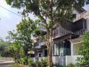 DIjual Rumah Murah di Cluster Azalea Grand Depok City, 144m, 2lt, Shm, DIBAWAH PASAR lokasi di Depok Kota, tersedia melalui melalui situs Olx