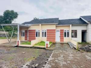 DIJUAL RUMAH MURAH DIMONCONGLOE DEKAT BTP DAN ANTANG lokasi di Maros Kab., tersedia melalui melalui situs Olx