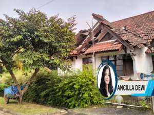 Dijual Rumah Murah hitung Tanah 325 m22.5 M nego Bekasi Barat lokasi di Bekasi Kota, tersedia melalui melalui situs Olx