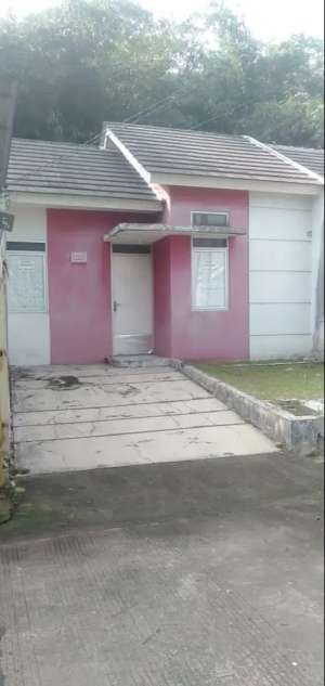 Dijual Rumah Murah SHM - Cluster Chalcedony Bizhome lokasi di Tangerang Kab., tersedia melalui melalui situs Olx