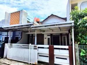 DIJUAL Rumah MURAH SIAP HUNI di Sayap SUKANAGARA ANTAPANI Lokasi dkt ke Pratista Cibodas Raya Bandung lokasi di Bandung Kota, tersedia melalui melalui situs Olx
