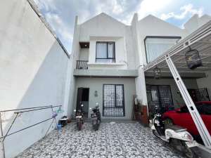 DIJUAL RUMAH NAYA RESIDENCES KEBUN BUNGA PALEMBANG lokasi di Palembang Kota, tersedia melalui melalui situs Olx