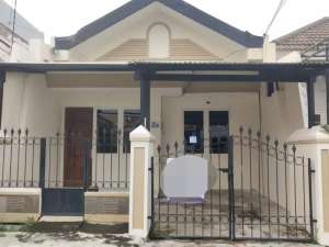 DIJUAL RUMAH NIRWANA EKSEKUTIF SURABAYA lokasi di Surabaya Kota, tersedia melalui melalui situs Olx