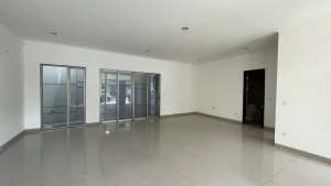 Dijual Rumah Pantai Indah Kapuk 2 Ukuran 10x15 lokasi di Jakarta Utara, tersedia melalui melalui situs Olx