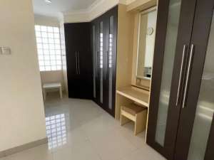 Dijual Rumah Rapi Baru Renov Janur Asri Kelapa Gading Uku 6X17 Jalan Lebar 3 Lantai Hdp Selatan lokasi di Jakarta Utara, tersedia melalui melalui situs Olx