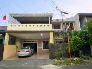 Dijual Rumah Salam Komplek Nyaman AsriStrategis Dekat Sta. MRT Cipete Raya lokasi di Jakarta Selatan, tersedia melalui melalui situs Olx