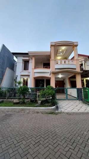 Dijual Rumah semi furnish di Dharmahusada Regency BB lokasi di Surabaya Kota, tersedia melalui melalui situs Olx