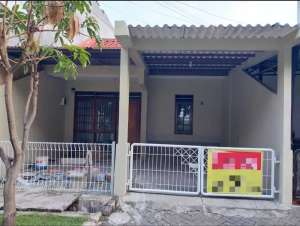 DiJual Rumah Siap Huni Babatan Pratama Wiyung Surabaya lokasi di Surabaya Kota, tersedia melalui melalui situs Olx