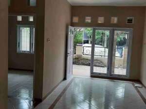 Dijual Rumah Siap Huni Babatan Pratama lokasi di Surabaya Kota, tersedia melalui melalui situs Olx