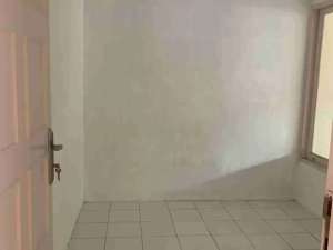 Dijual rumah siap huni bundaran terdepan citra raya Tangerang lokasi di Tangerang Kab., tersedia melalui melalui situs Olx