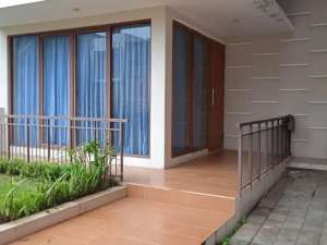 Dijual Rumah Siap Huni Dalam Cluster Di Gegerkalong dekat setiabudi Bandung lokasi di Bandung Kota, tersedia melalui melalui situs Olx