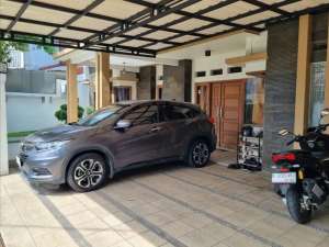 Dijual Rumah Siap Huni dengan lingkungn nyaman Berlokasi Strategis Di Duta Bintaro, Sanur lokasi di Tangerang Kota, tersedia melalui melalui situs Olx