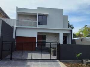 Dijual Rumah Siap Huni Design kekinian Setiabudi Regensi BAndung lokasi di Bandung Kota, tersedia melalui melalui situs Olx