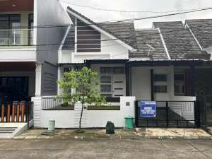 Dijual Rumah Siap Huni Di Cendana Residence Pamulang lokasi di Tangerang Selatan Kota, tersedia melalui melalui situs Olx