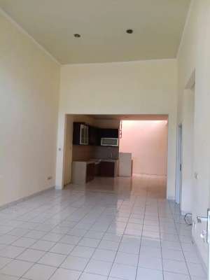 Dijual Rumah Siap Huni Di De Latinos Bsd lokasi di Tangerang Selatan Kota, tersedia melalui melalui situs Olx