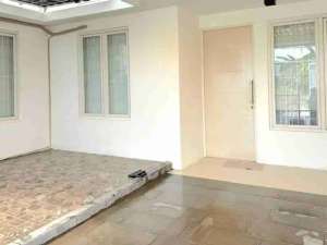 dijual rumah siap huni wiguna tengah gunung anyar kota surabaya lokasi di Sidoarjo  Kab., tersedia melalui melalui situs Olx