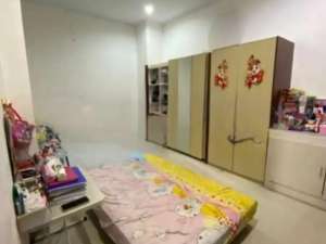 DIJUAL RUMAH STRATEGIS CARPORT 2 MOBIL CASAJARDIN DAAN MOGOT lokasi di Jakarta Barat, tersedia melalui melalui situs Olx