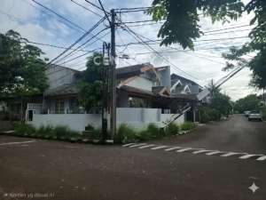 Dijual Rumah Strategis Harga Menarik Di Bintaro Sektor 9 lokasi di Tangerang Selatan Kota, tersedia melalui melalui situs Olx