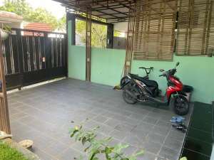 Dijual rumah sudah full renov, ada full tralis, ada kanopi, taman lokasi di Semarang Kota, tersedia melalui melalui situs Olx