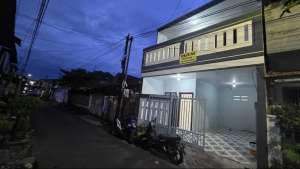 dijual rumah sungai saddang 3 no. 29 kota makassar kelurahan mardekaya lokasi di sungai saddang 3 no. 29 kelurahan mardekaya makassar, tersedia melalui melalui situs Olx