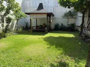 Dijual Rumah Terawat Full Furnish Gayungsari Surabaya Selatan elatan lokasi di Surabaya Kota, tersedia melalui melalui situs Olx