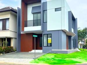 Dijual Rumah The Eminent Bsd City Cluster IllustriaLokasi PremiumStrategis lokasi di Tangerang Kab., tersedia melalui melalui situs Olx